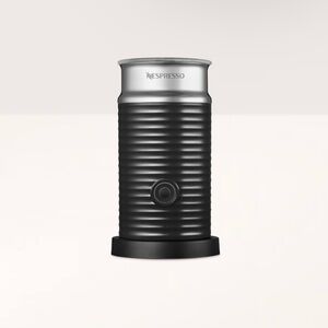 NWT Nespresso Aeroccino 3 Black and Silver Milk Frother